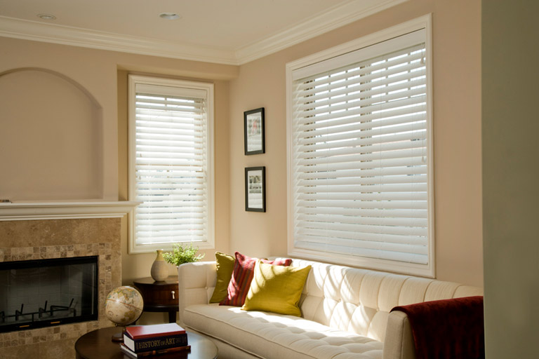 Window faux outlet wood blinds